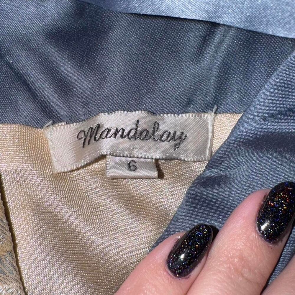 Mandalay-designs Women's Blue and Cream Vest - Picture 8 of 8